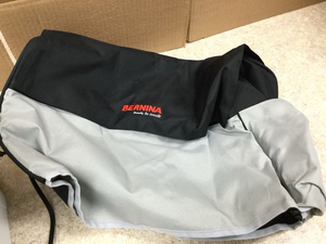 Máquina de Coser/Acolchar/Bordar Bernina 830 con Regulador de Puntada B-S-R Lista para la Venta - Product Image 6