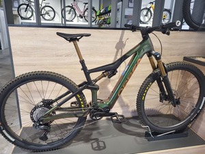 Achetez avec nous 2025-2026 Rise M-Team Vélo de montagne électrique toutes couleurs et tailles de cadre Prêt à l'exportation dans le monde entier - Product Image 3