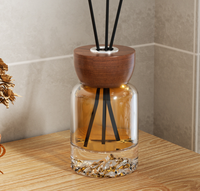 Ensemble diffuseur à bâtonnets d'aromathérapie en gros, bouteille en verre épais de 120 ml avec couvercle à fleurs séchées