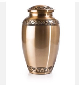 Urne funéraire en aluminium faite à la main avec design élégant en marbre de culture Urne commémorative pour cendres humaines - Product Image 2