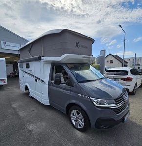 Autocaravana de Primera Calidad, Construcción de Aluminio y Acero, Capacidad para 4-6 Personas, Amplio Espacio de Vivienda - Product Image 1