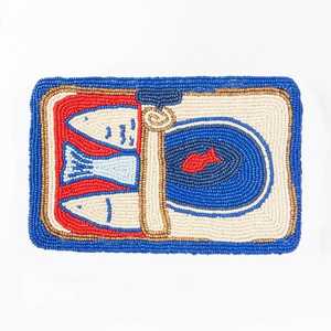 Monedero de Concha Marina con Estrella de Mar Bordada Personalizada Única con Cuentas, con un Diseño Moderno y Artesanal de Primera Calidad por Hiba Enterprises - Product Image 5