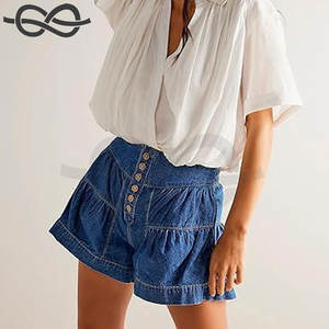 Short en jean mignon à ourlet à volants pour femmes Short en jean taille haute jambe large bouton plissé Mode d'été évasée fluide - Product Image 2