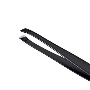 Pinzas de extensión de cejas de acero inoxidable de primera calidad con diseño personalizado Pinzas negras de punta de fibra - Product Image 6