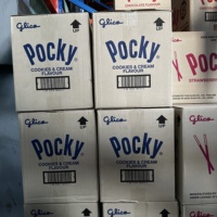 Bâtonnets de biscuits Glico Pocky saveur matcha lacté 35g, riches en fibres, croustillants, en forme de gaufrette