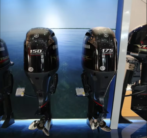 Venta Premium de Motor Fuera de Borda de Gasolina de 4 Tiempos y 6 Cilindros, 60-200 HP - Product Image 1