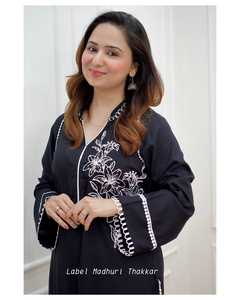 Vente en gros Ensemble de kurta pakistanaise noire tendance de créateur Collection à la mode 2024 pour femmes et filles - Product Image 6