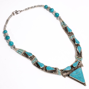 Collar con Colgante de Turquesa Natural, Cuentas de Plata Tibetana, Diseño Antiguo, Joyería para Compromiso y Boda - Product Image 3