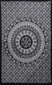 Tapiz Doble Hecho a Mano con Estampado Animal Mandala de Algodón, Hermosa Decoración para el Hogar, Múltiples Colores, de Proveedores Indios - Product Image 4