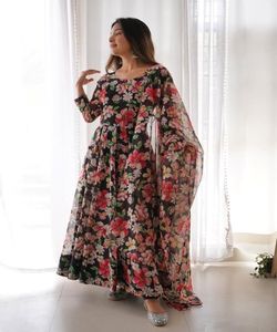 ชุด dupatta เดรสส่าหรีสีดำสองชิ้นเสื้อยาวขนาดใหญ่ปากีสถาน - Product Image 4