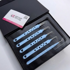 Pinzas para Pestañas de Alta Calidad GETUP BROSONS IMPEX GBI-EET-2917 de Acero Inoxidable de 90/45 Grados, Color Azul, Punta Lisa, Agarre de Diamante - Product Image 1