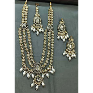 Conjunto de Joyería Fina y Nupcial Twini an 287 MK/D-4, Collar, Pendientes y Brazalete de Moissanita, Mehandi y Kundan, Chapado en Oro de 24K, Estilo Clásico - Product Image 4