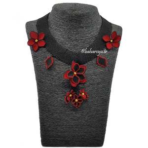 İğne Oyası Düriye Kolye Kırmızı-Siyah Bufandas y chales étnicos - Product Image 1