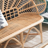 Handgefertigtes Rattan-Sofa in Blattform, Natürlich Gewebte Bank für Innen- und Außenbereich