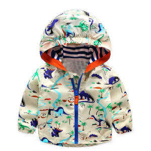 Veste d'hiver pour bébé garçon de haute qualité OEM, douce, imperméable, imprimée de dessins animés, coupe-vent pour tout-petits avec capuche, vente en gros - Product Image 2