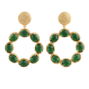 Juego de pendientes de cuarzo verde facetados con diseño geométrico, pendientes de piedras múltiples chapados en oro de 24k, joyería de boda - Product Image 1