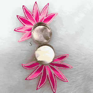 New arrival Pink Color <b>Flower</b> Shaped Tea Light Candle Holder With Pearl Beads for Home Diwali, Wedding Decorations Candle Holder - Product Image 6