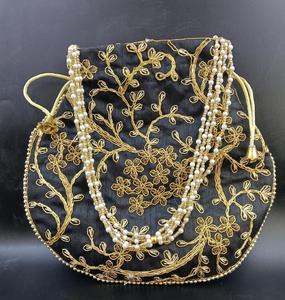 Sacs à cordon ajustables et flexibles, tissu artisanal indien traditionnel pour cadeaux, bijoux, mariages, pochettes/portefeuilles - Product Image 6