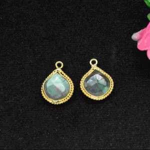 Labradorite Pierre précieuse Forme de coeur 10mm Pendentif Faceted Checker Cut Bezel Pendant Jewelry Unique Gift - Product Image 1