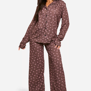 Ensemble de pyjama pour femme respirant quatre saisons, 95% polyester + 5% élasthanne, teinture unie, doux, durable, séchage rapide, anti-rétrécissement - Product Image 1