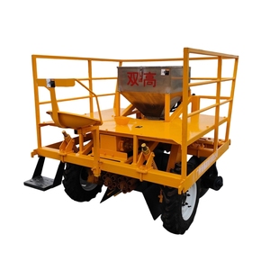 Planteur <span class=keywords><strong>de</strong></span> manioc à une rangée <span class=keywords><strong>de</strong></span> type insert-simule la plantation manuelle traditionnelle, coupe les graines, les plantes et fertilise simultanément - Product Image 4