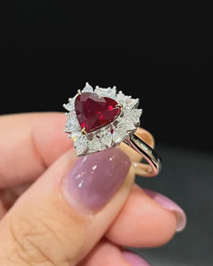 Anillo de Halo Elegante Antiguo de 14K, Anillo de Diamantes y Rubí Rojo Puro y Sólido, Anillo de Compromiso de Dos Tonos con Múltiples Piedras en Forma de Corazón y Corte de Pera - Product Image 4