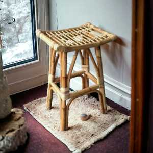 Tabouret de bar en bambou à haute hauteur, style de vie élégant, console de cuisine et de chambre à coucher en incrustation d'os pour café et chaises de bar d'école - Product Image 1