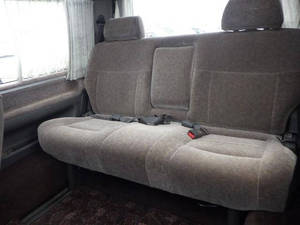OEM Industrial Usado de 1995 para HIACE WAGON Living Saloon EX RWD Turbo Diésel con Volante a la Derecha - Product Image 4