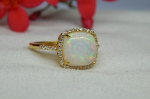 Élégante bague de cocktail vintage en argent sterling 925 plaqué or jaune opale de feu et accent de moissanite vendeur indien - Product Image 3