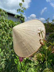 Sombrero cónico hecho a mano, hoja de palma, artesanía vietnamita para decoración y regalos - Product Image 4
