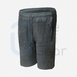 Vêtements de sport pour hommes à forte demande Shorts de gymnastique Nouveau design personnalisé de haute qualité Vêtements de yoga à la mode Vente en gros à motif solide - Product Image 1