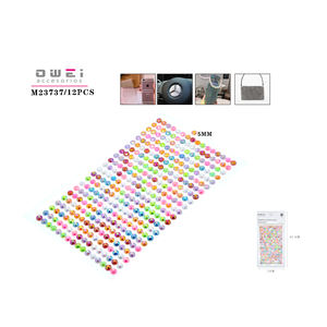 Petits autocollants décoratifs colorés de diamant - Product Image 1