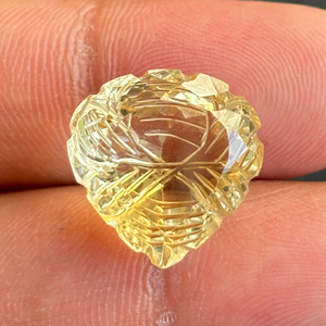 Citrine dorée à facettes en forme de coeur Pierre précieuse Citrine naturelle sculptée Fabrication de bijoux Pierre précieuse en vrac directement du fabricant indien - Product Image 2