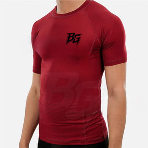 T-shirt de sport personnalisé de qualité supérieure, léger, respirant, tricoté, anti-transpiration, coupe ajustée, pour la gym, l'entraînement et la course à pied - Product Image 2