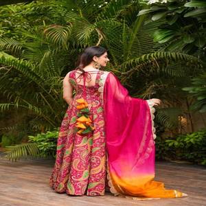 Vastra ชุดกระท่อมฝรั่งเศสแท้ kurta plazo กับลูกปัดงานปักมือและนักออกแบบที่มีความคมชัด georgette dupatta - Product Image 5