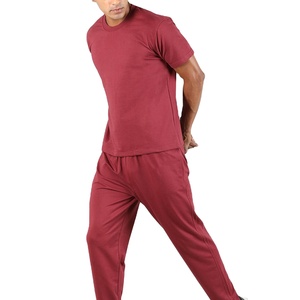 ชุดวอร์มผู้ชายสำหรับฤดูร้อน ผลิตจากโรงงานมืออาชีพ ผ้าฝ้ายแท้ 100% น้ำหนักเบา ระบายอากาศได้ดี แฟชั่นยอดนิยม ชุดออกกำลังกาย ปี 2026 - Product Image 4