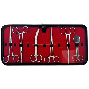 ชุดกรรไกรตัดสายสะดือสัตว์คุณภาพสูง ได้รับการรับรองมาตรฐาน CE จำนวน 7 ชิ้น ใช้ซ้ำได้ ทนทาน ฆ่าเชื้อได้ เหมาะสำหรับการผ่าตัดแมว  ลดราคาพิเศษ - Product Image 1
