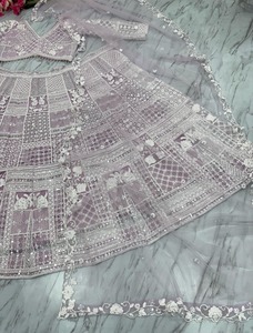 ชุดเลเฮนกาผ้าเน็ตผีเสื้อแบบอินเดีย ดีไซน์เนอร์สไตล์บอลลีวูด สำหรับงานปาร์ตี้ งานแต่งงาน ขายดีที่สุด แฟชั่นสำหรับผู้หญิง ชุดสำหรับงานเทศกาล - Product Image 6