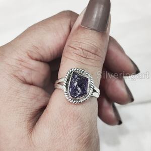 เครื่องประดับหินหยาบมาใหม่แหวนสตรีพลอยอเมทิสต์ธรรมชาติพลอยโบฮีเมียน Feb 925แหวนเงินสเตอร์ลิง - Product Image 2