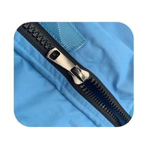 Vente en gros Coupe-vent léger et respirant pour hommes, vêtements de sport décontractés pour l'extérieur, pull à fermeture éclair, coupe-vent de style - Product Image 3