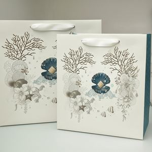 Sacs de shopping en papier de luxe écologiques biodégradables personnalisés de qualité supérieure pour l'emballage de cadeaux, la décoration, la mode, les cosmétiques, les bijoux - Product Image 2