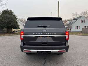 2023 pour Expedition MAX XLT Nouveau modèle Manuel Conduite à gauche Pneus R17 Intérieur foncé Caméra de recul à vendre - Product Image 6