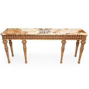 Mesa Consola de Lujo con Tapa de Mármol Hecha a Mano, Patas de Madera Talladas y Detalles de Latón Dorado en Estilo Europeo Clásico - Product Image 1