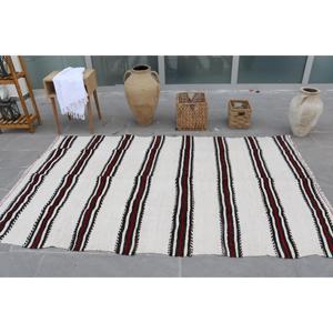Vintage Area <b>Rug</b> 4.7x7.5 ft, White <b>Black</b> Southwestern <b>Rug</b> Wool - Product Image 4