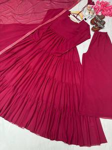 ชุดเดรสยาวแบบ Anarkali ผ้าจอร์เจตต์เทียม ดีไซน์สวยงาม สำหรับงานแต่งงานและงานเลี้ยง พร้อมงานปักเลื่อม ชุดพาลาซโซ และผ้าคลุมไหล่ - Product Image 3