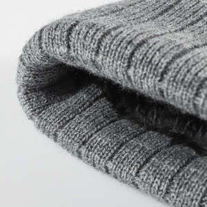 Gorros de Invierno Tejidos Unisex al por Mayor, Gorro con Pompón Personalizado, Gorro de Fútbol, Gorros Acrílicos con Etiqueta Personalizada, Jacquard - Product Image 3