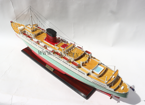 Gia Nhien Design personnalisé du fabricant RMS CARONIA Maquette de bateau de croisière Cadeau artisanal en bois de haute qualité - Product Image 6