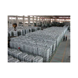 Lingots d'aluminium fabriqués à partir de matières premières certifiées utilisées dans les industries réglementées telles que l'équipement aérospatial et médical - Product Image 3