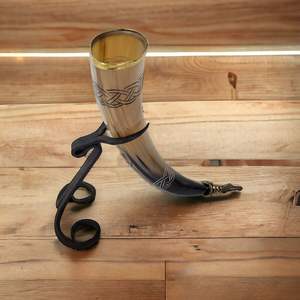 เขาควายสำหรับดื่มแบบคลาสสิกพร้อมขาตั้งโลหะ  เขาควายสำหรับดื่มแบบวิกิ้งพร้อมขาตั้งเหล็กตกแต่ง - Product Image 3