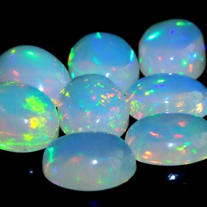 Cabochons d'opale éthiopienne naturelle pierres précieuses en vrac pour la fabrication de bijoux 3x5,4x6,5x7,7x9mm forme ovale d'opale de feu multicolore en gros - Product Image 4